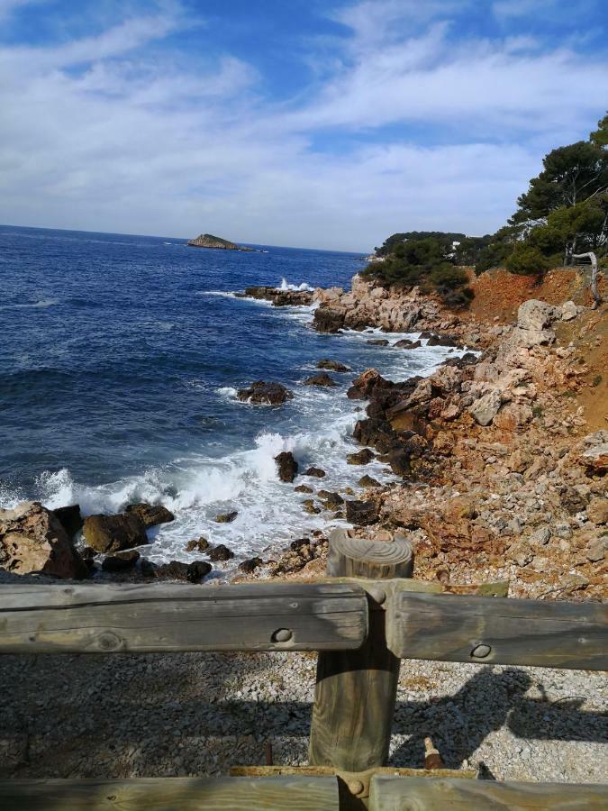 Domaine De La Coudouliere, T2 Climatise Terrasse Vue Mer Sans Vis A Vis Plage A 100M Six-Fours-les-Plages Exterior foto